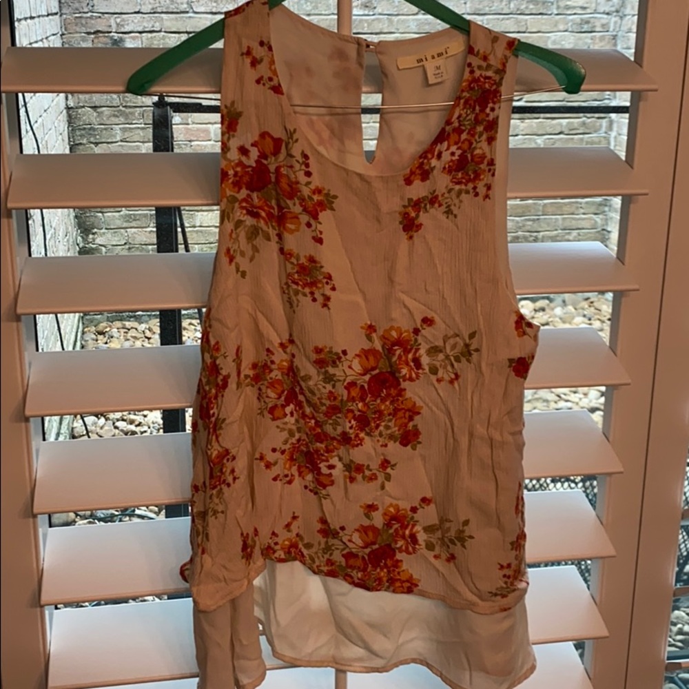 No sleeve cream floral blouse